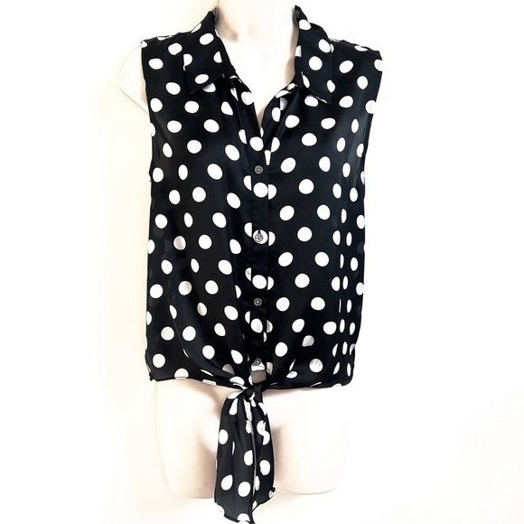 NEW Vince Camuto Sleeveless Button Down Tie Front Polka Dot Top Blouse Black M - Picture 1 of 7